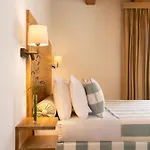San Michele Relais & מלון 4*