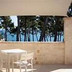 San Michele Relais & מלון סירולו