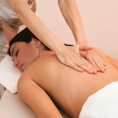 Отель San Michele Relais & Сироло